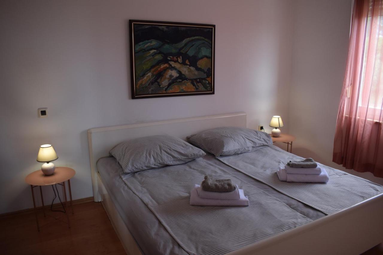 Esperanza Apartment بولا المظهر الخارجي الصورة