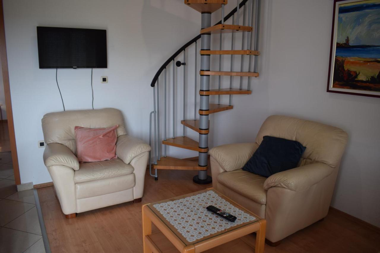 Esperanza Apartment بولا المظهر الخارجي الصورة